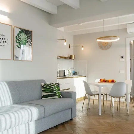 Homethirtyfour Апартаменты *
